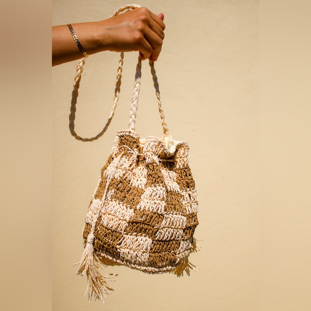 Lu & Elle straw beach crossbody bag NWT